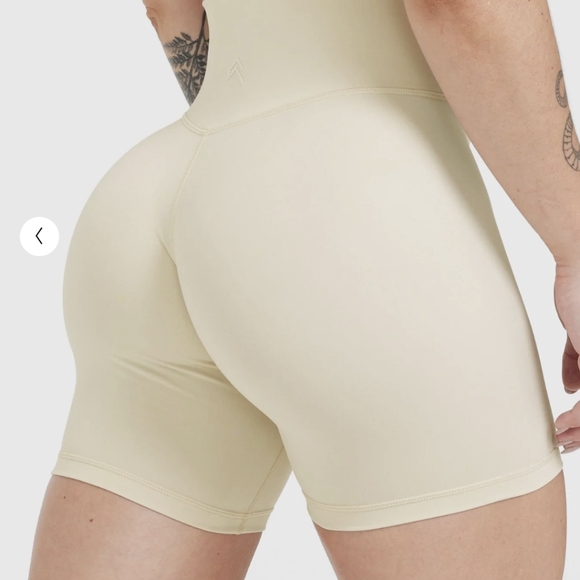 Oner Active Timeless High Waisted Shorts - Picture 2 of 6